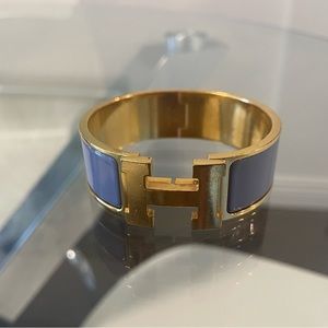 Clic clac H bracelet Circumference: 7.5" | Width: 0.79"